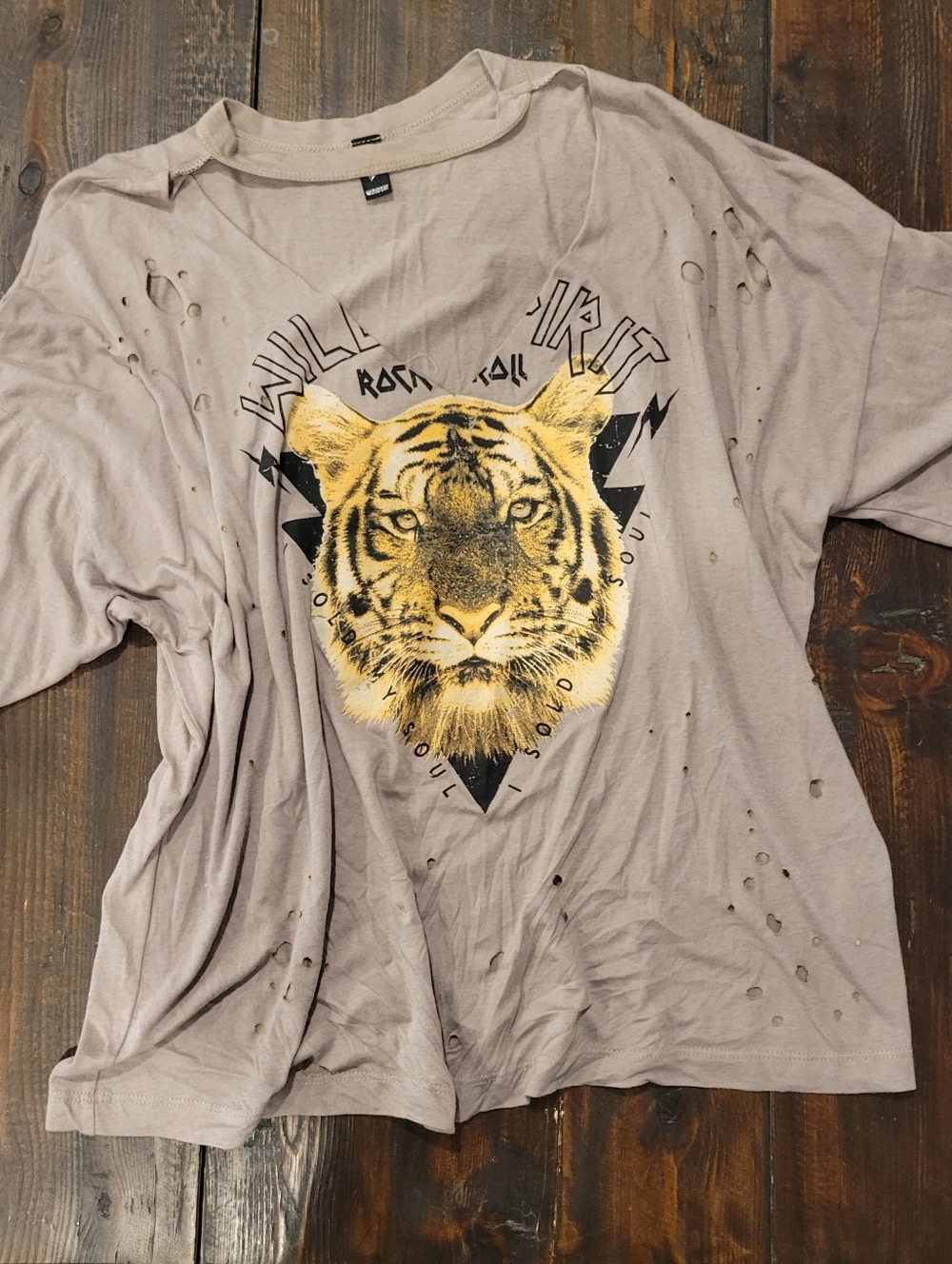 Windsor Soft Taupe Top with Black Logo Tag